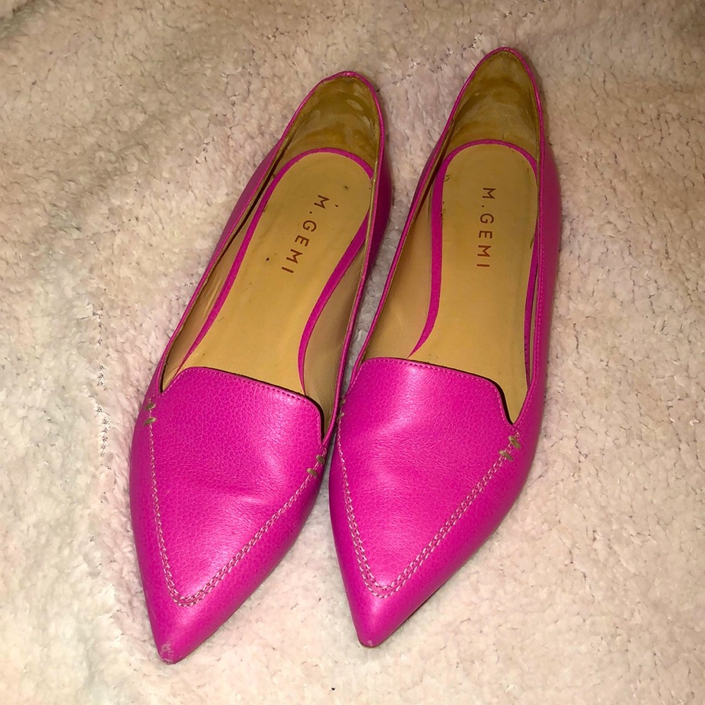 M. GEMI pointed toe flats